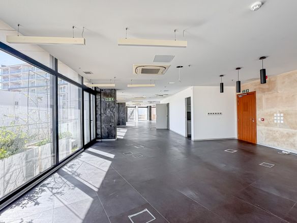 Hybrid Offices Malta 2026
