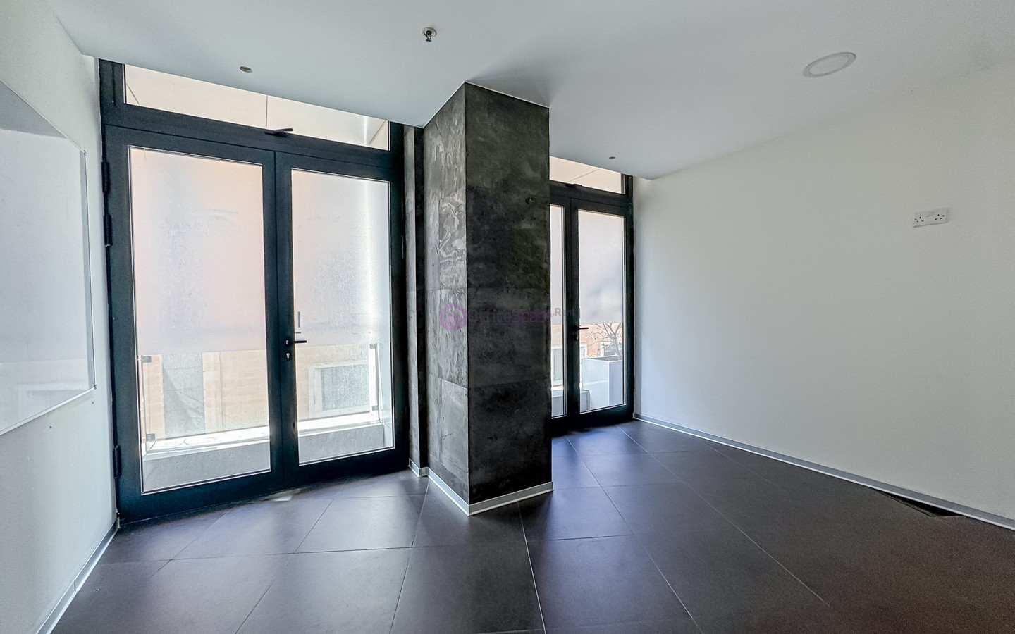 Professional Office for 45 Work Spaces Professional Office for 45 Work Spaces