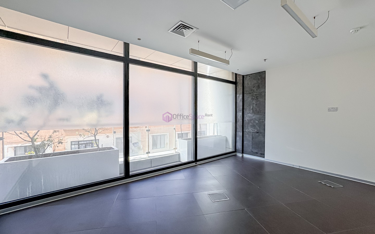 Professional Office for 45 Work Spaces Professional Office for 45 Work Spaces