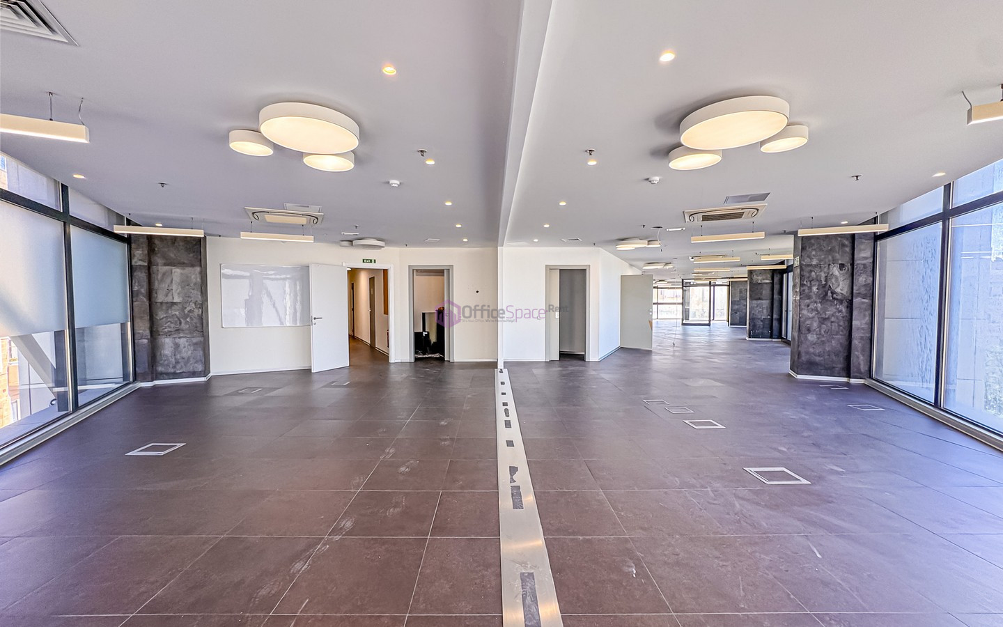 Professional Office for 45 Work Spaces