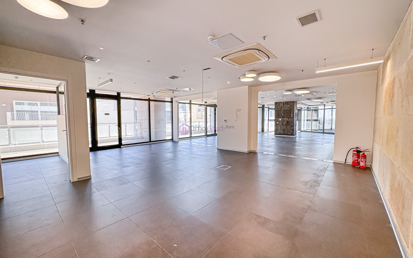 Professional Office for 45 Work Spaces