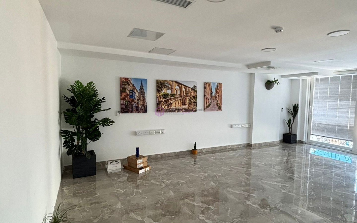 Seafront Office Gzira 30 Desks