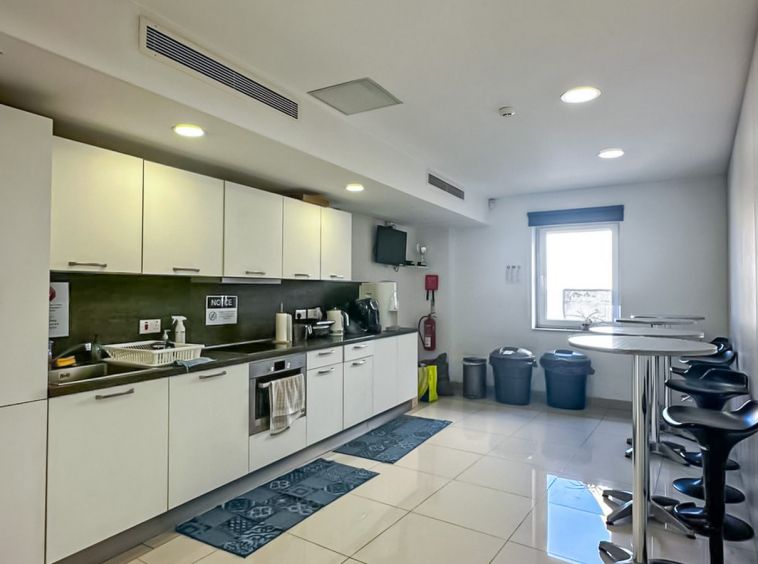 Office in Malta for 30 Work Spaces