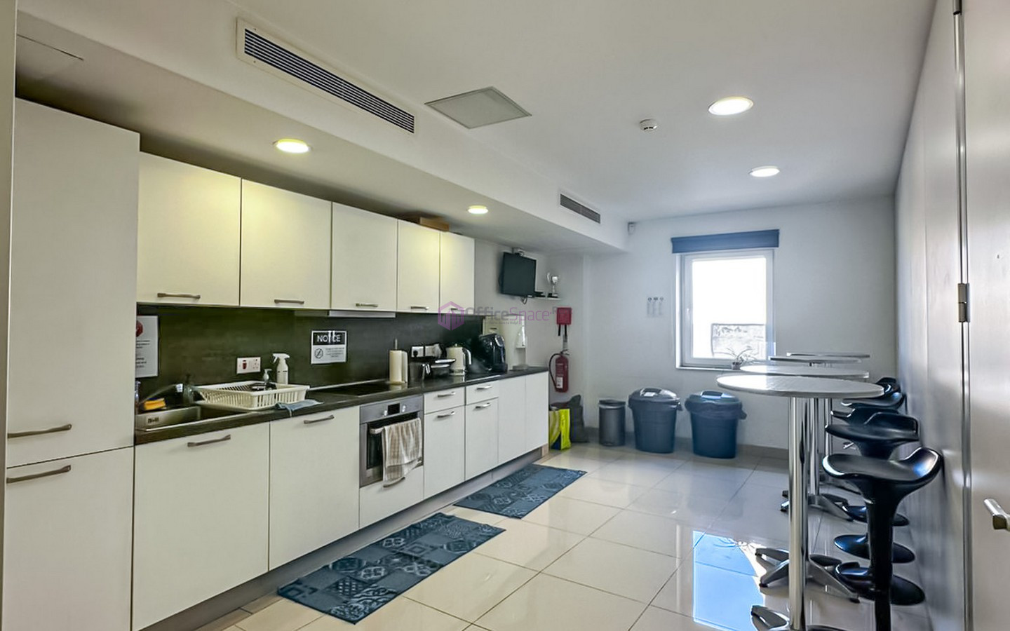 Office in Malta for 30 Work Spaces
