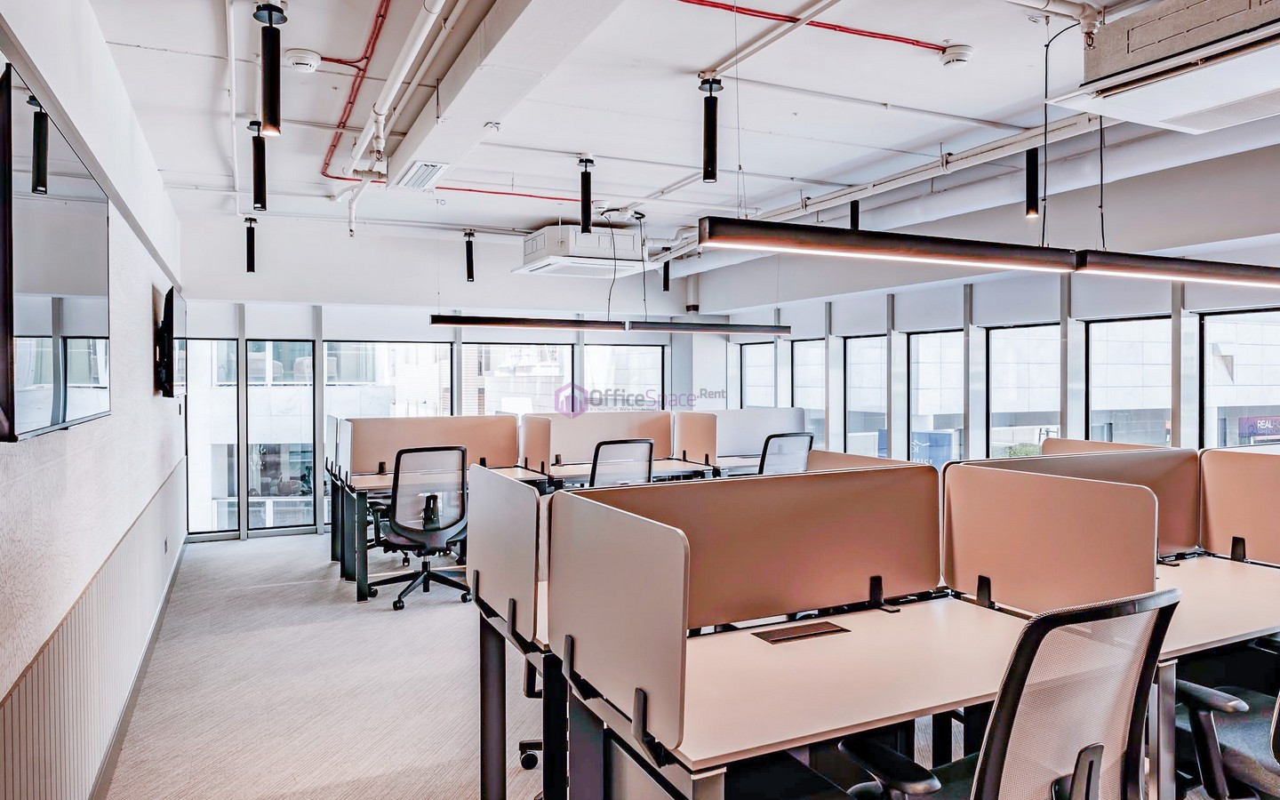12 Person Serviced Office in Tigné Malta