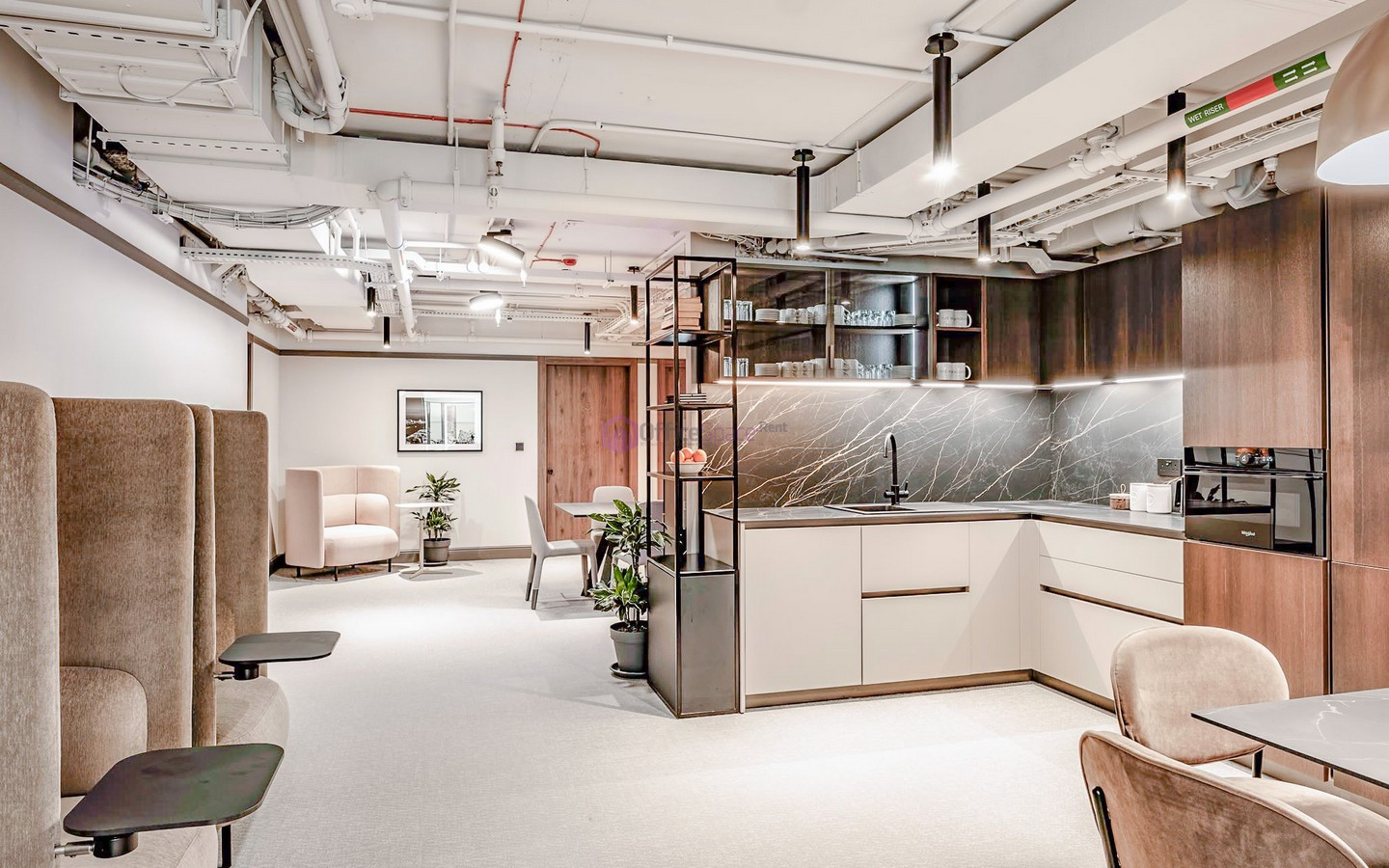 12 Person Serviced Office in Tigné Malta