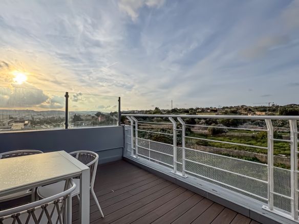 Hidden Costs of Office Space (And Why Using an Agent Saves You Thousands)