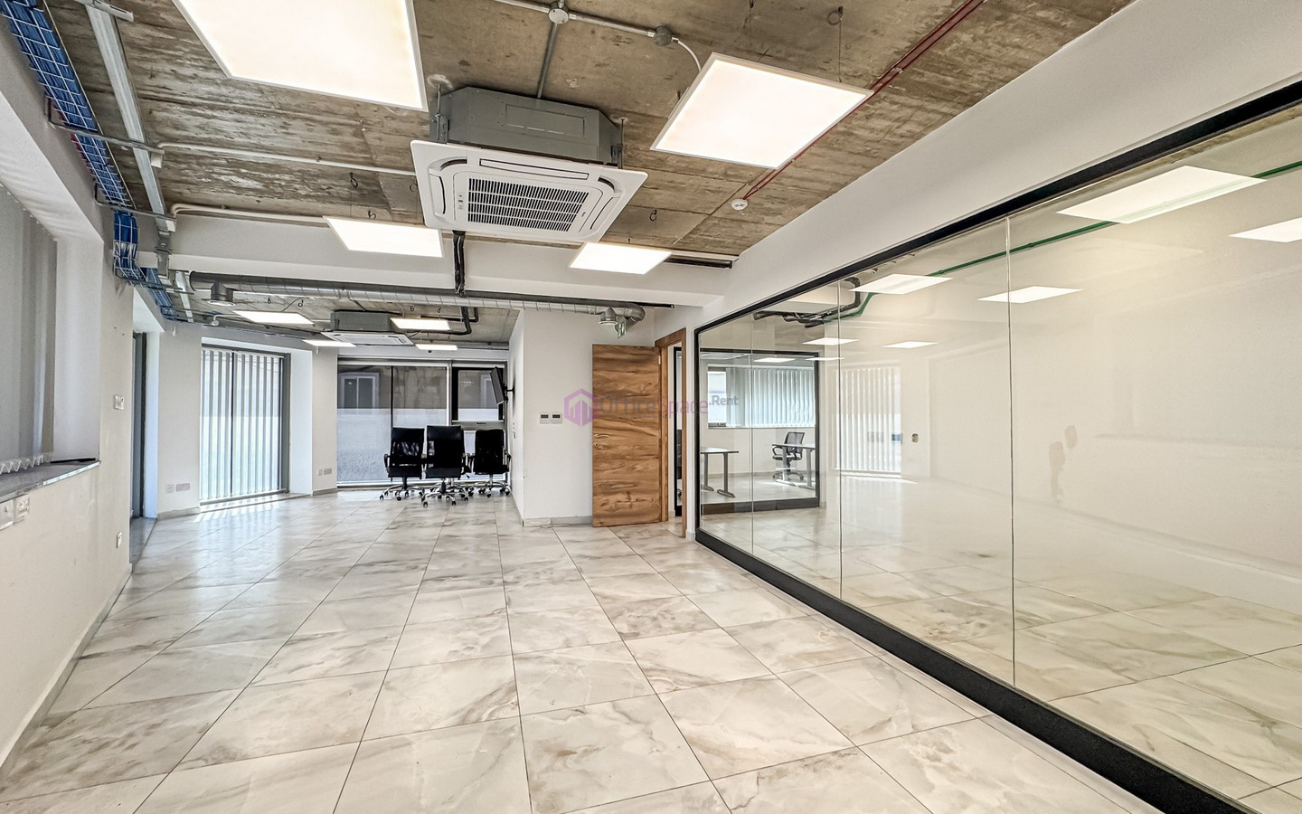 Office for 15 WorkSpaces