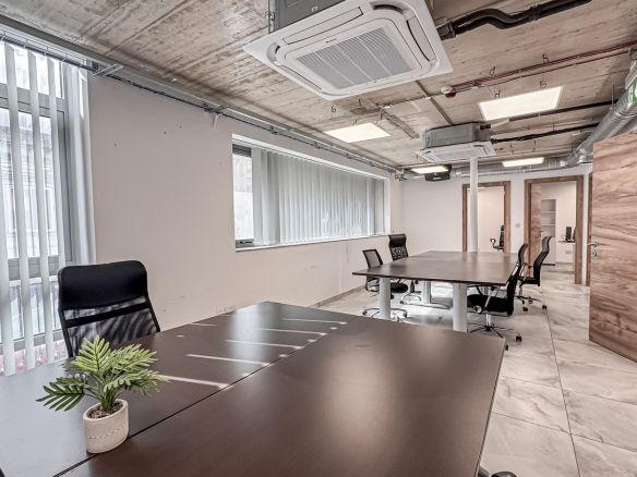 Office for 15 WorkSpaces