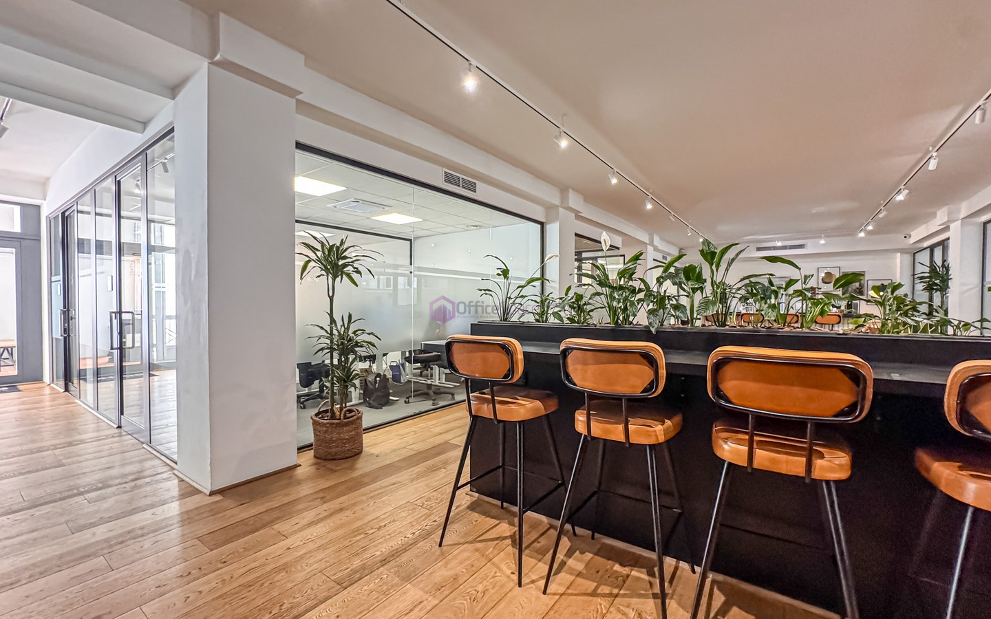St Julians Serviced 10 desks