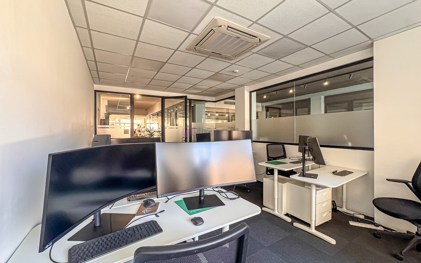 St Julians Serviced 10 desks