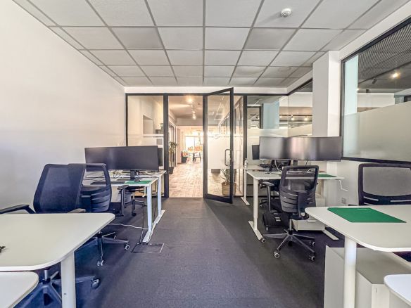 St Julians Serviced 10 Desks