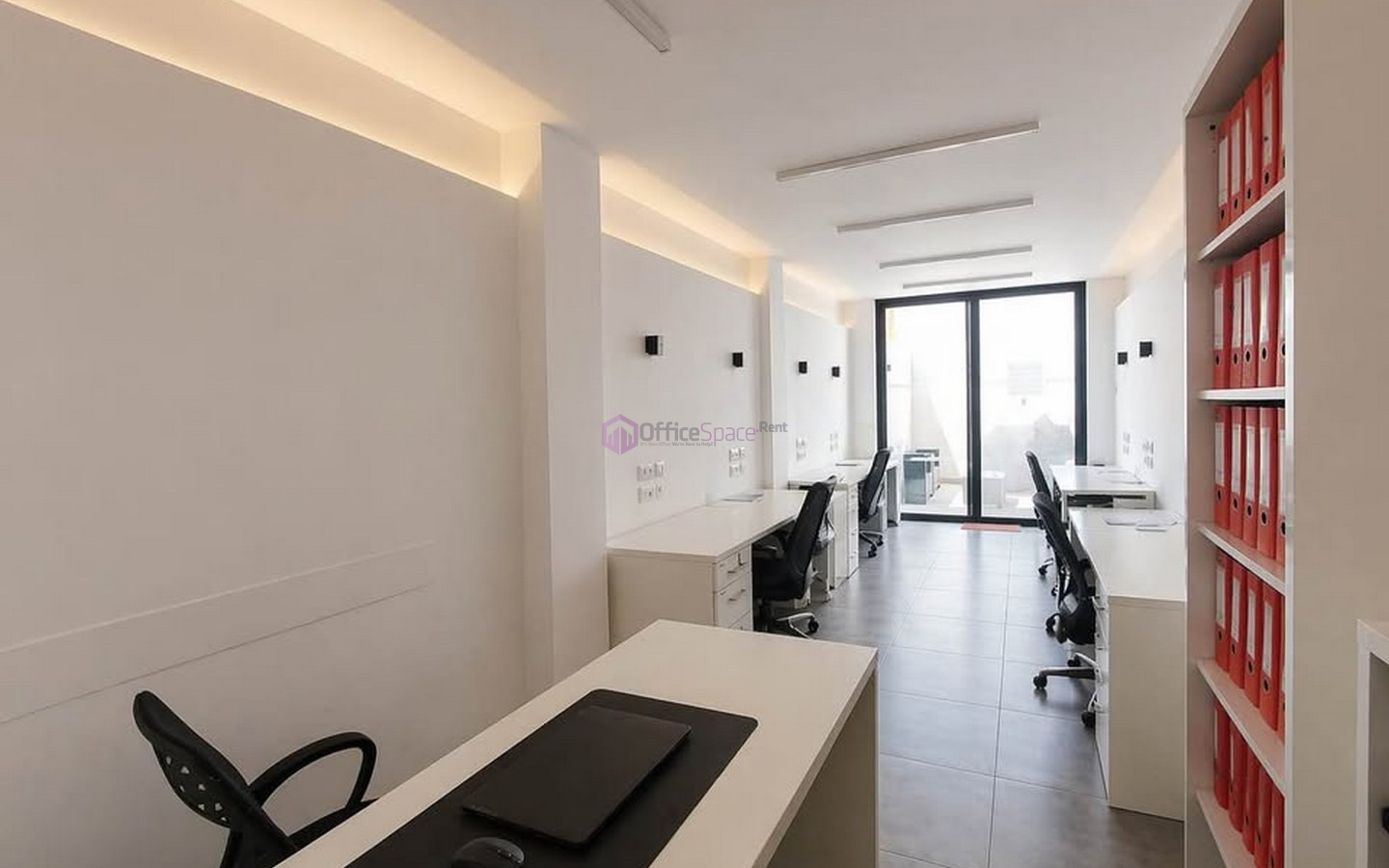 10 Desk Office in Birkirkara