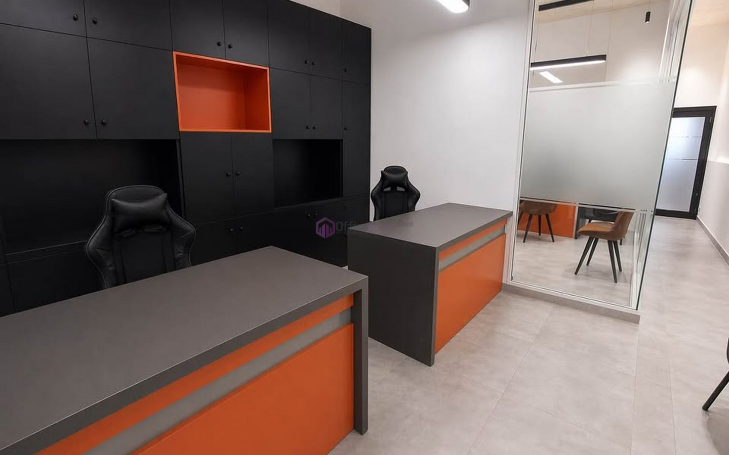 10 Desk Office in Birkirkara