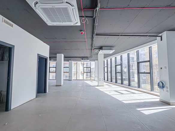 San Gwann Office for 50 Desks