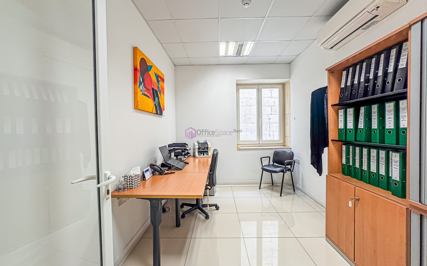 Valletta Office For 35-50 Desks