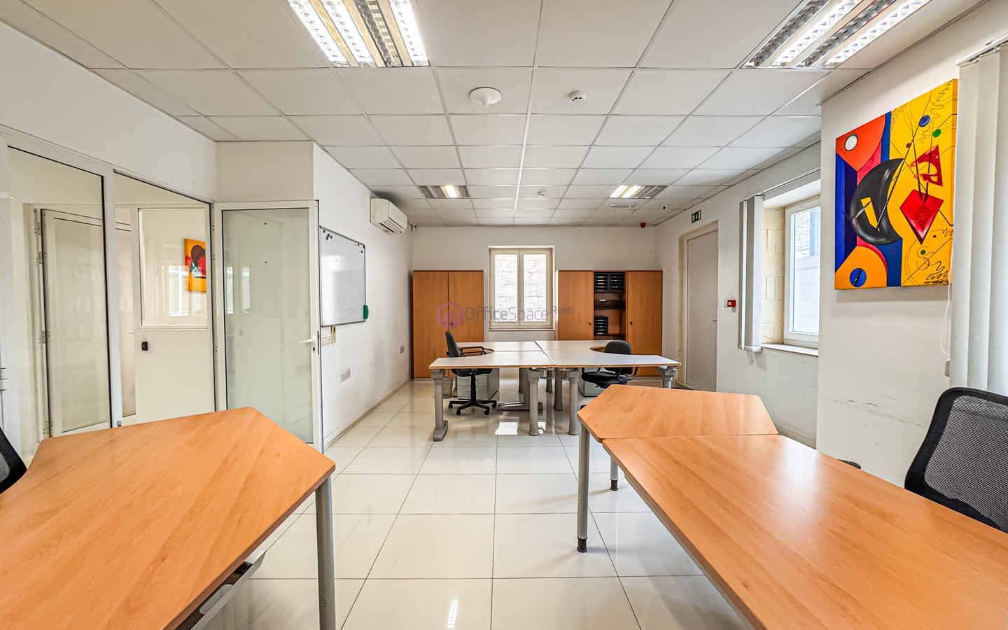 Valletta Office For 35-50 Desks