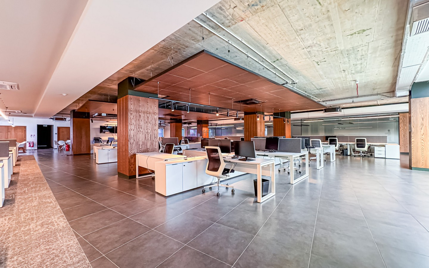 Corporate Office Space for 150–250 Employees in Malta CBD – Fully Furnished & Ready to Move Into