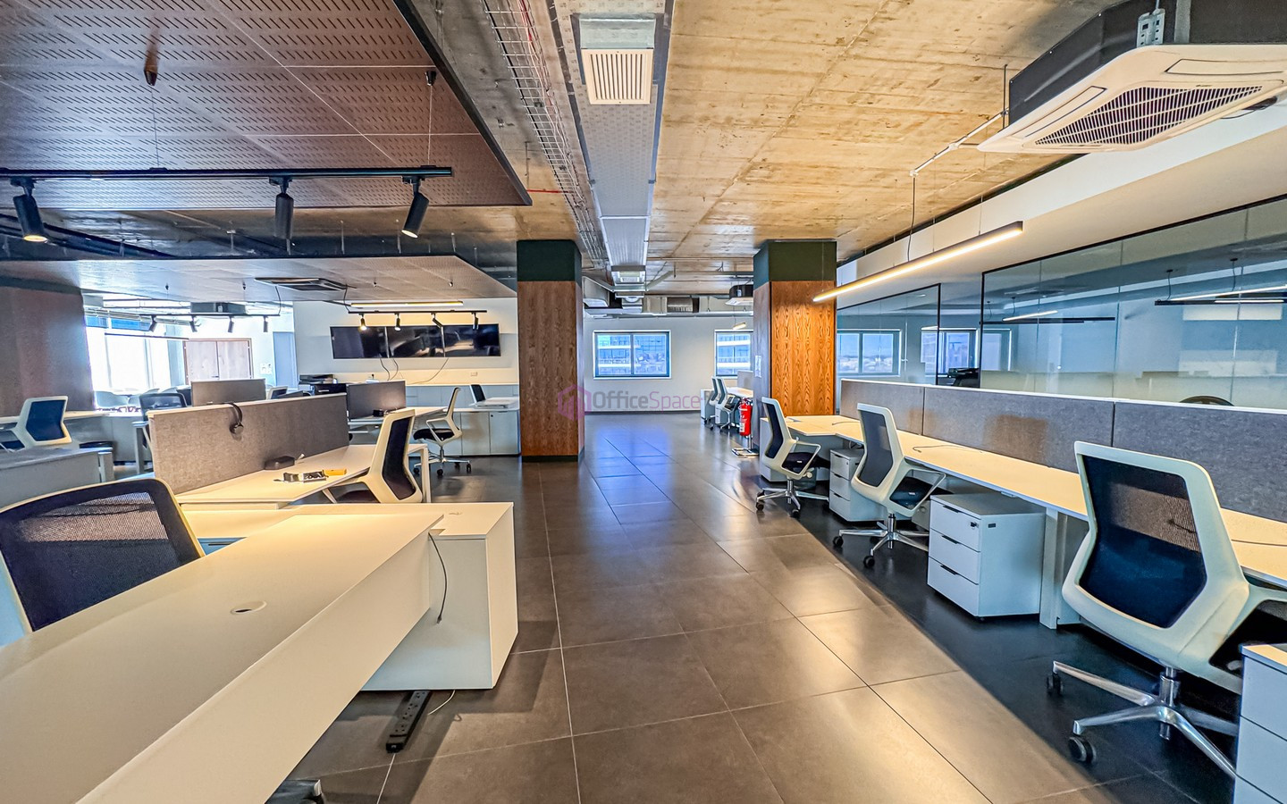 Corporate Office Space for 150–250 Employees in Malta CBD – Fully Furnished & Ready to Move Into