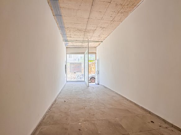 Office for 15 Desks in Hal Balzan
