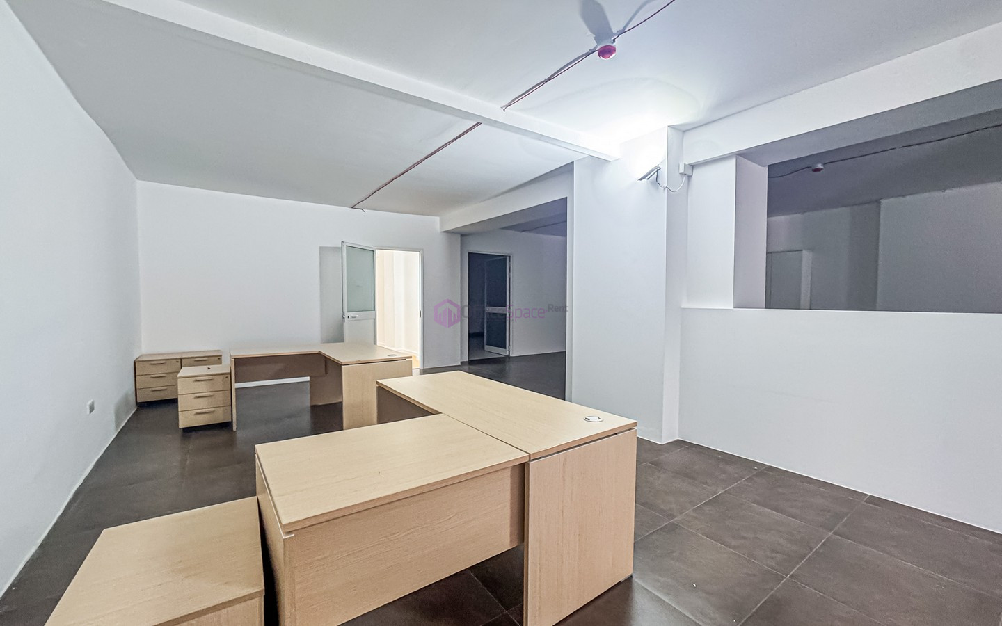 Rent 30 Desk Office Malta