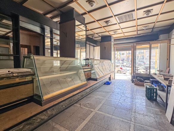 Shop For Rent in Pieta