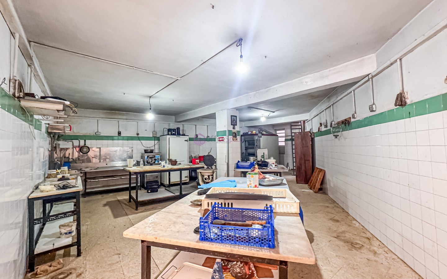 Shop For Sale in Pieta