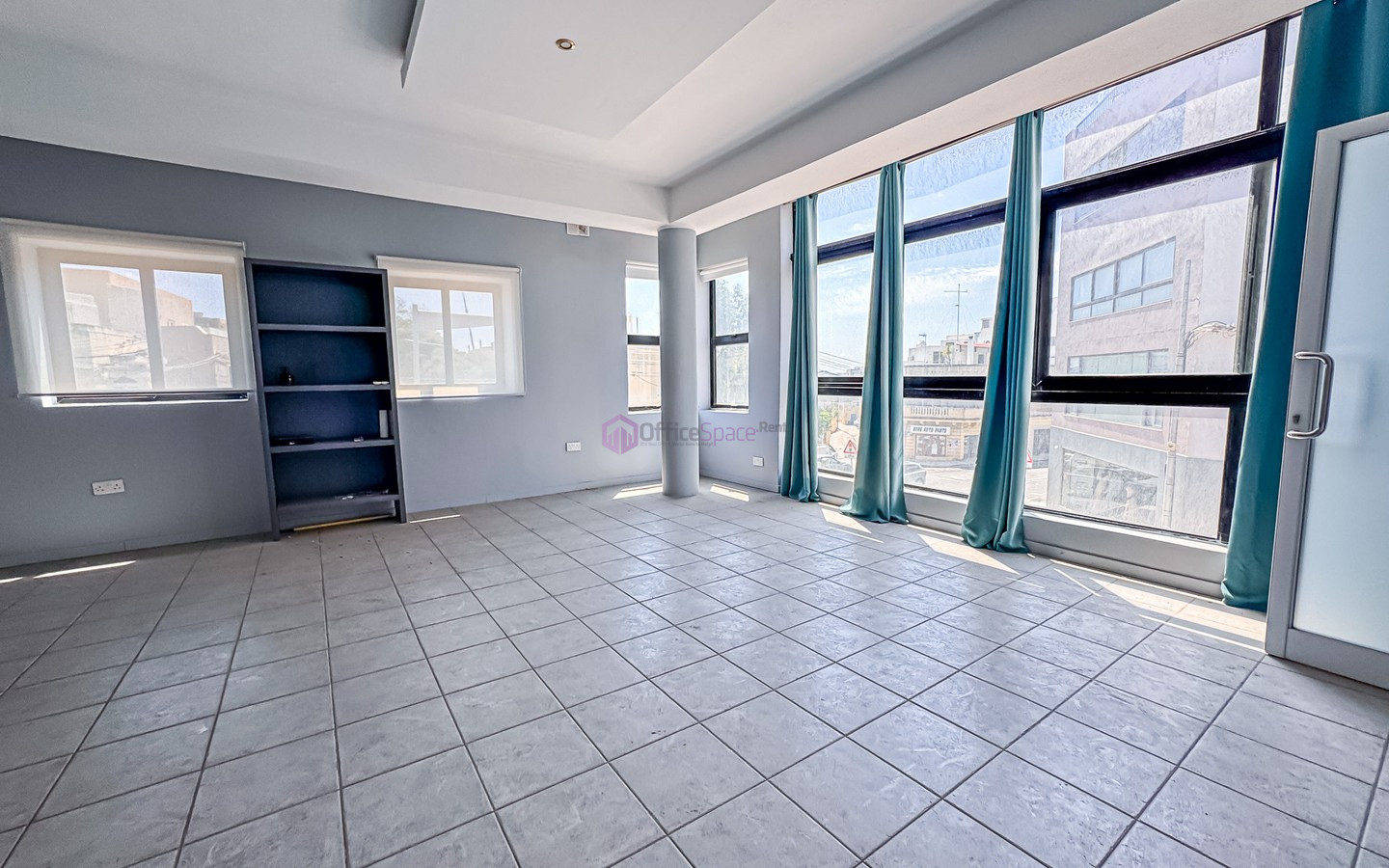 Prominent Corner Offices in Attard Prominent Corner Offices in Attard