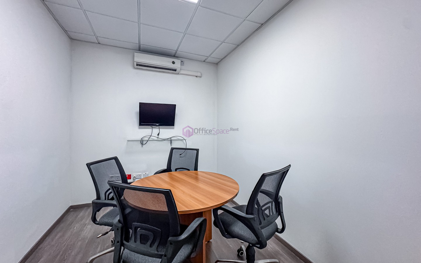 Pieta Office 85sqm To let