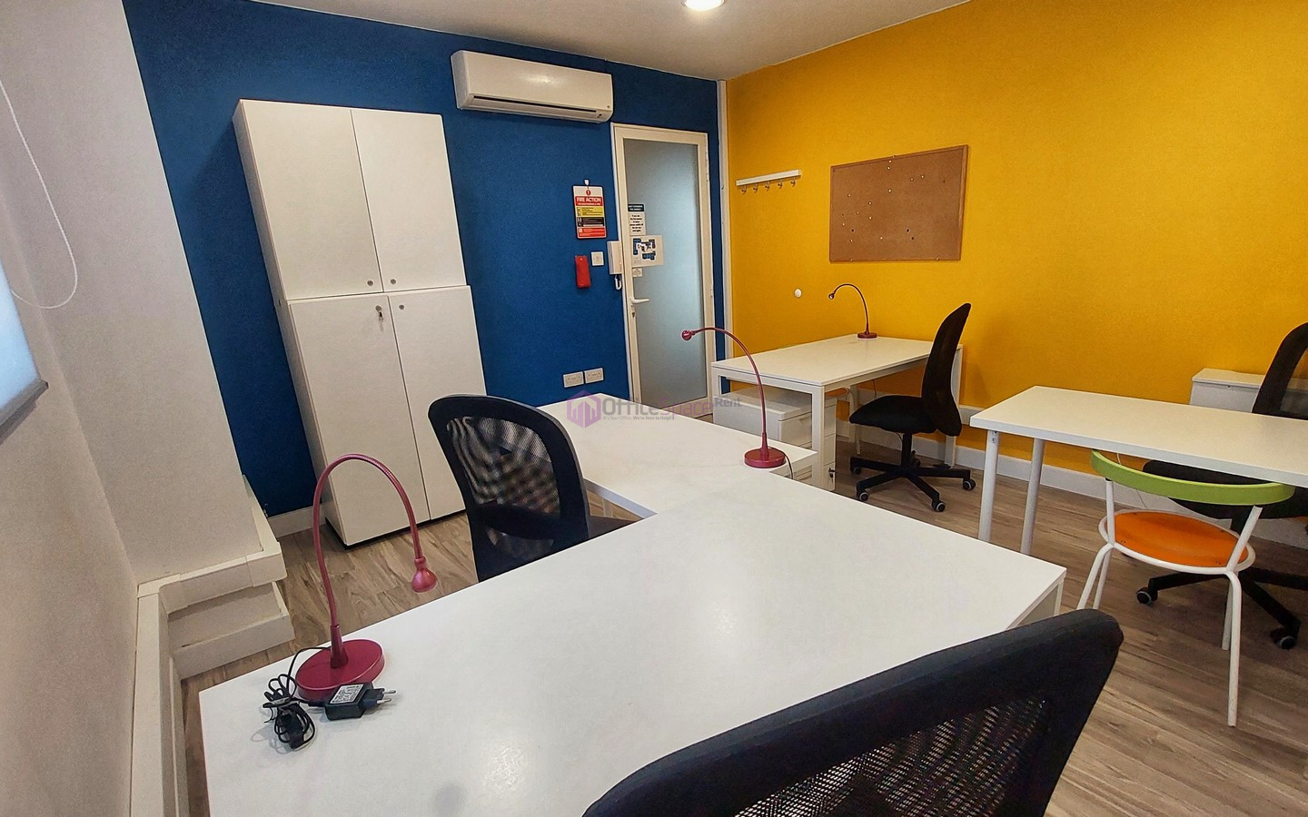 1-5 Desk Serviced Office Malta
