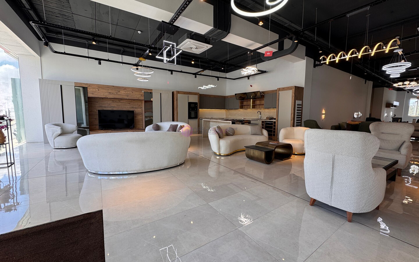 Retail Space in Haz Zebbug