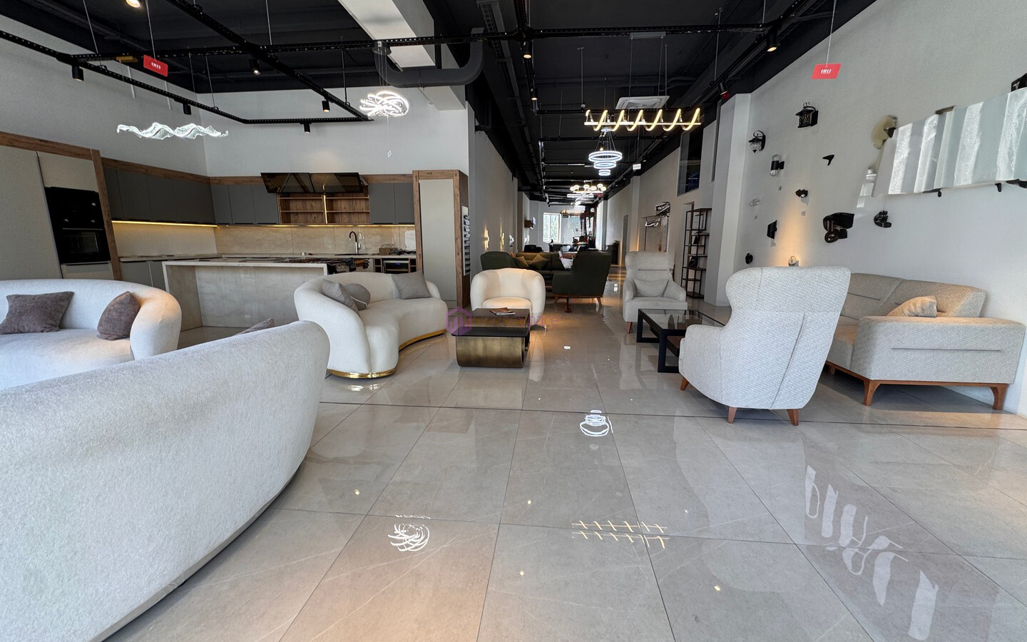 Retail Space in Haz Zebbug