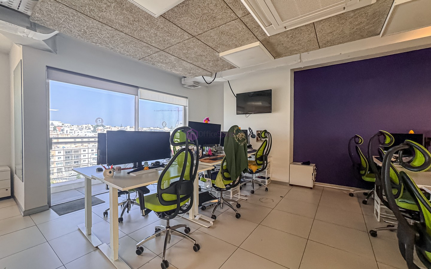 60 Desk St Julians Office