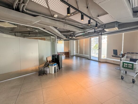 144sqm Office St Julians To Let
