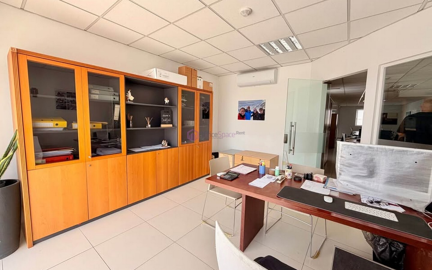 10 Desk Office Space Malta