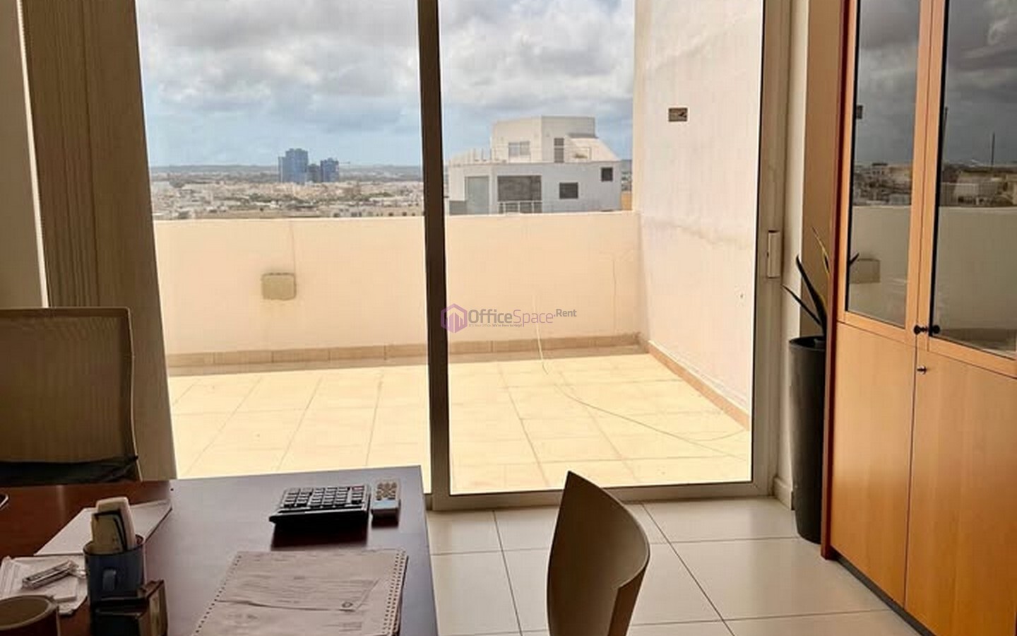 10 Desk Office Space Malta 10 Desk Office Space Malta