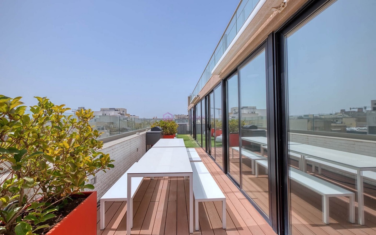 Designer Finished Office Malta For Sale Designer Finished Office Malta For Sale