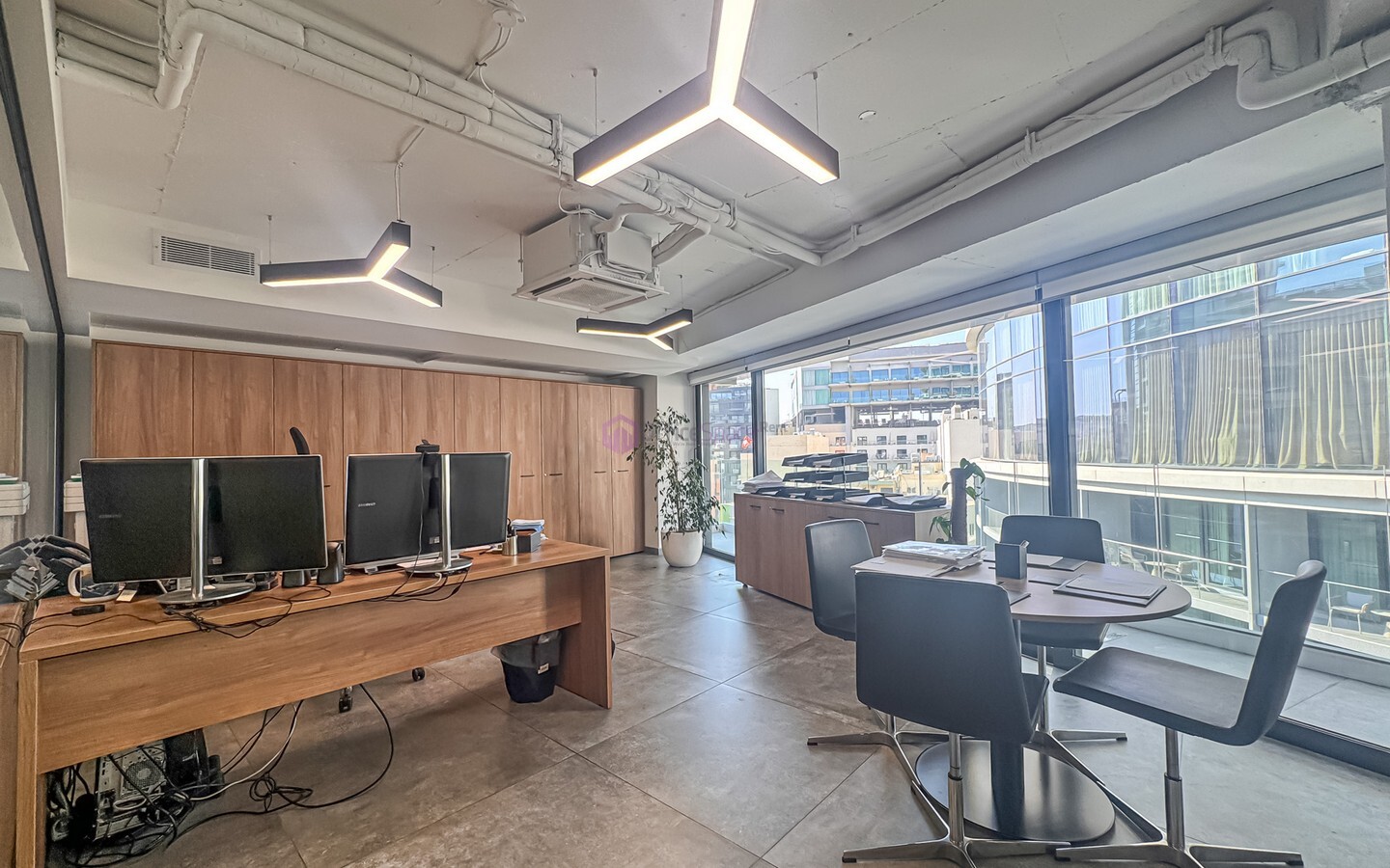Professional St Julians Office