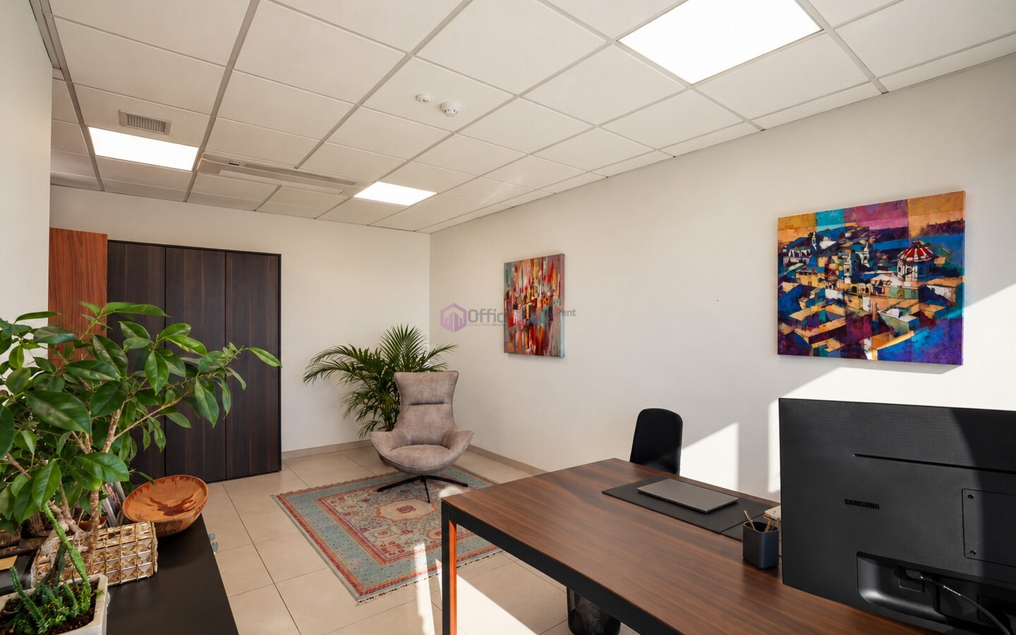 Spacious Penthouse Office To Let