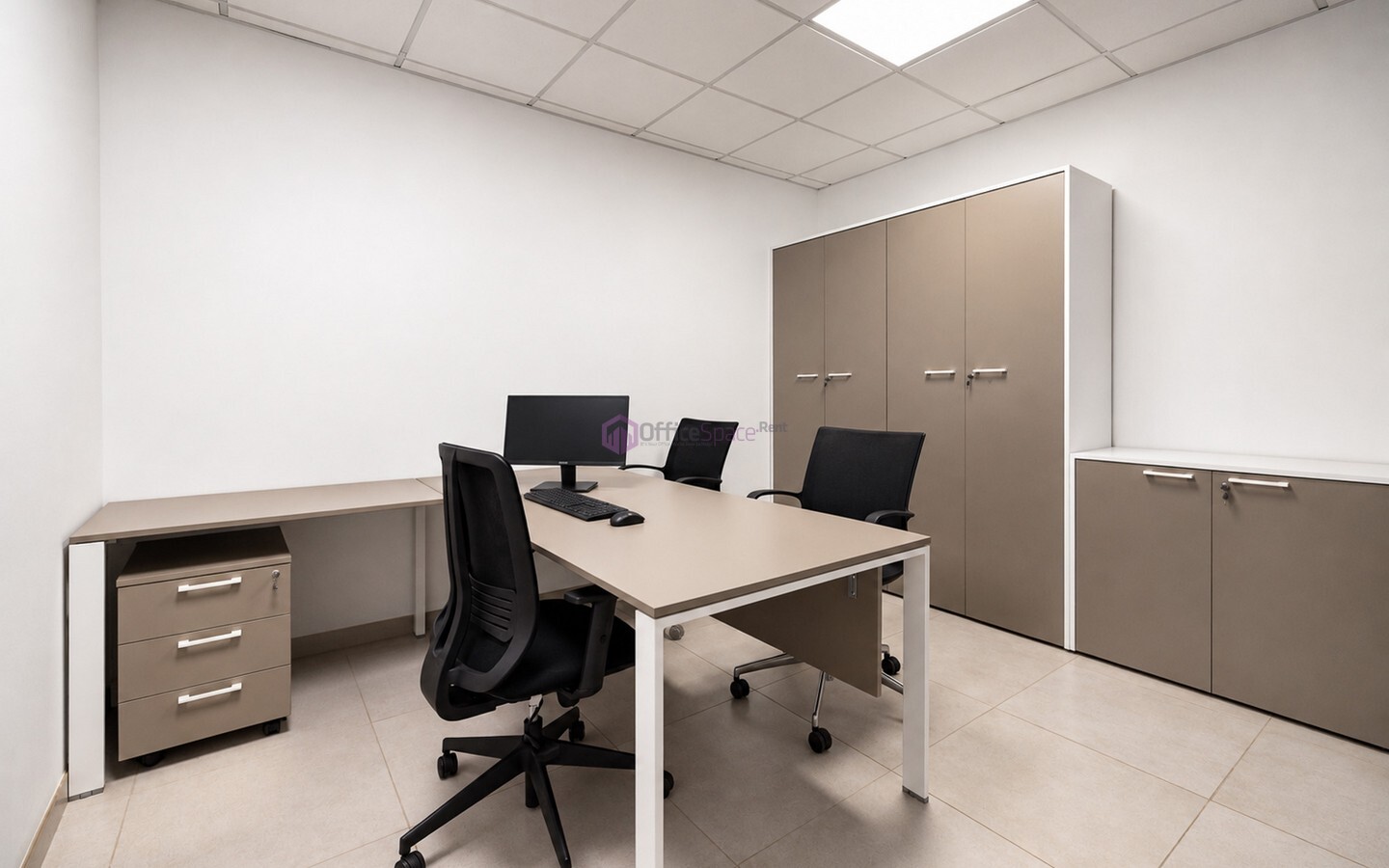 Spacious Penthouse Office To Let