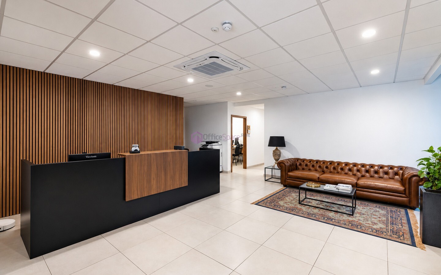 Spacious Penthouse Office To Let