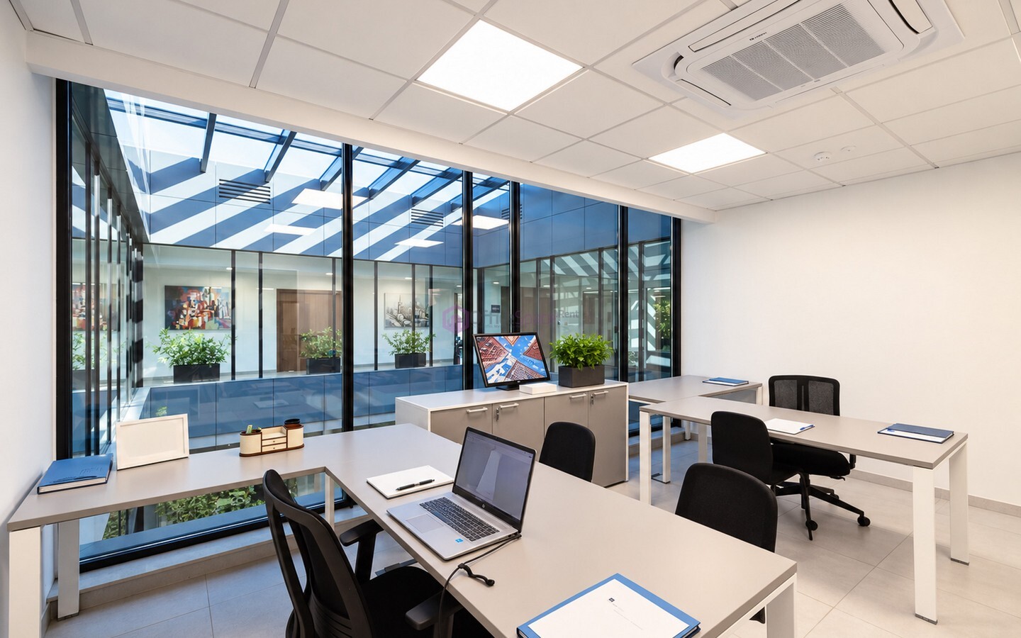 Spacious Penthouse Office To Let