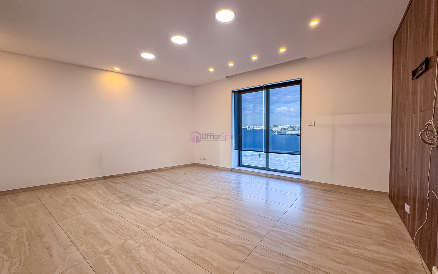 330sqm Penthouse Office to Let in Sliema