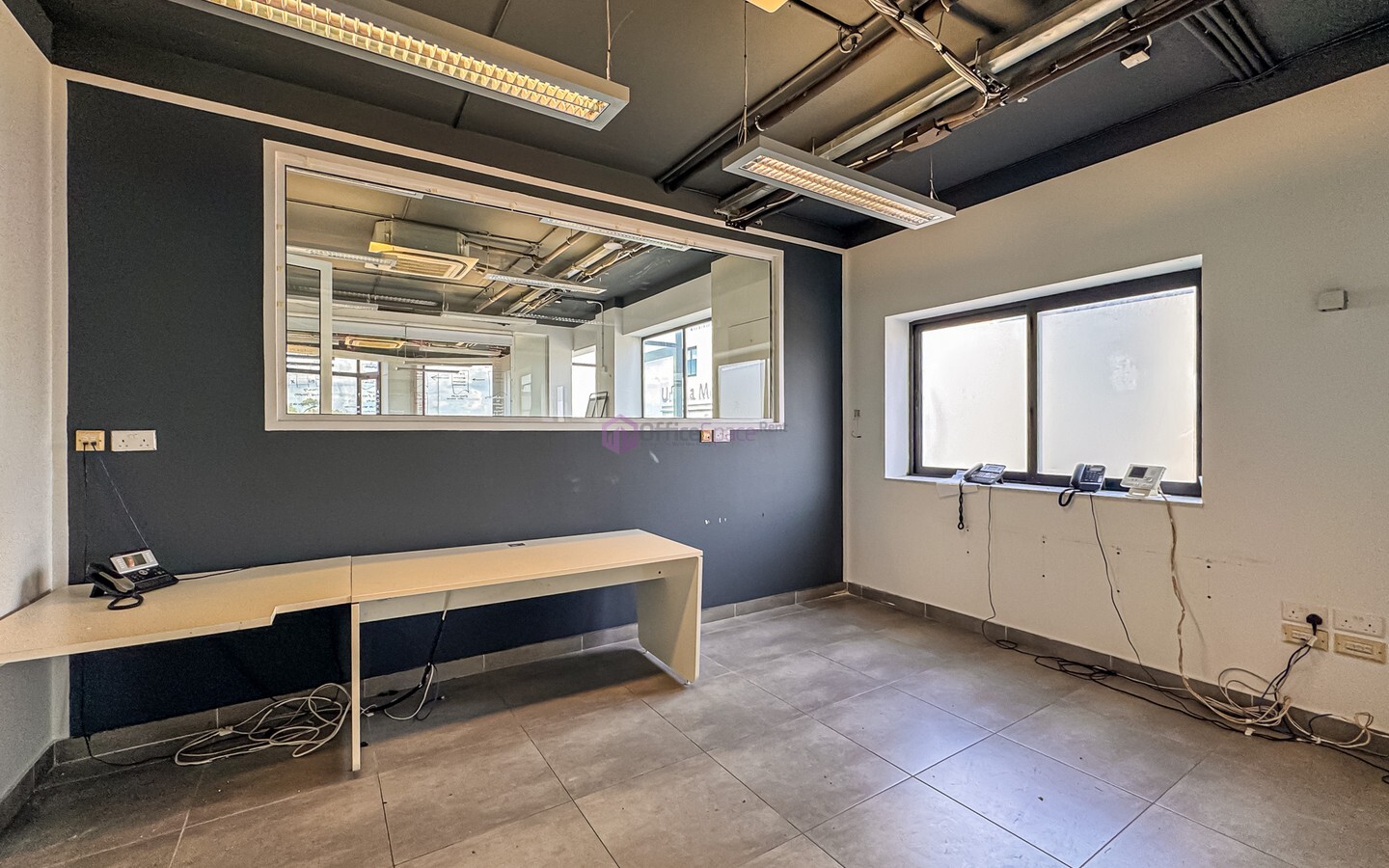 165sqm Office to Let in Luqa with Roof Access