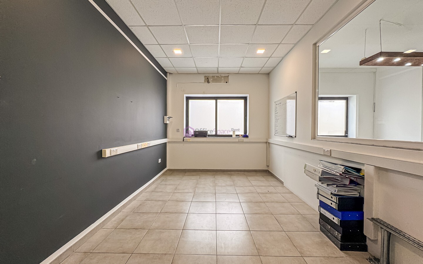230sqm Showroom and Office Space to Let in Luqa