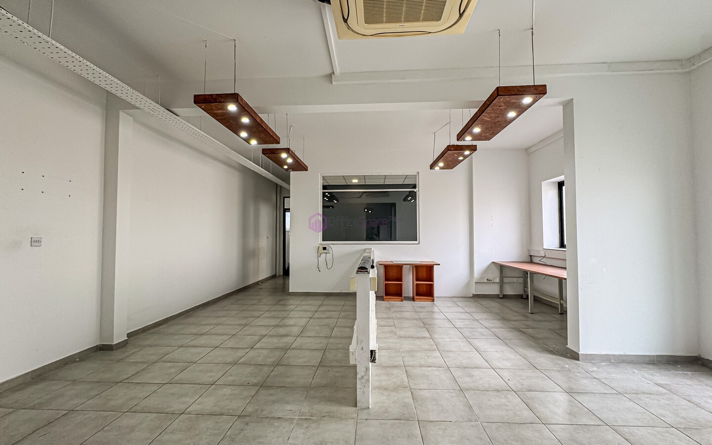 405sqm Commercial Building to Let in Luqa