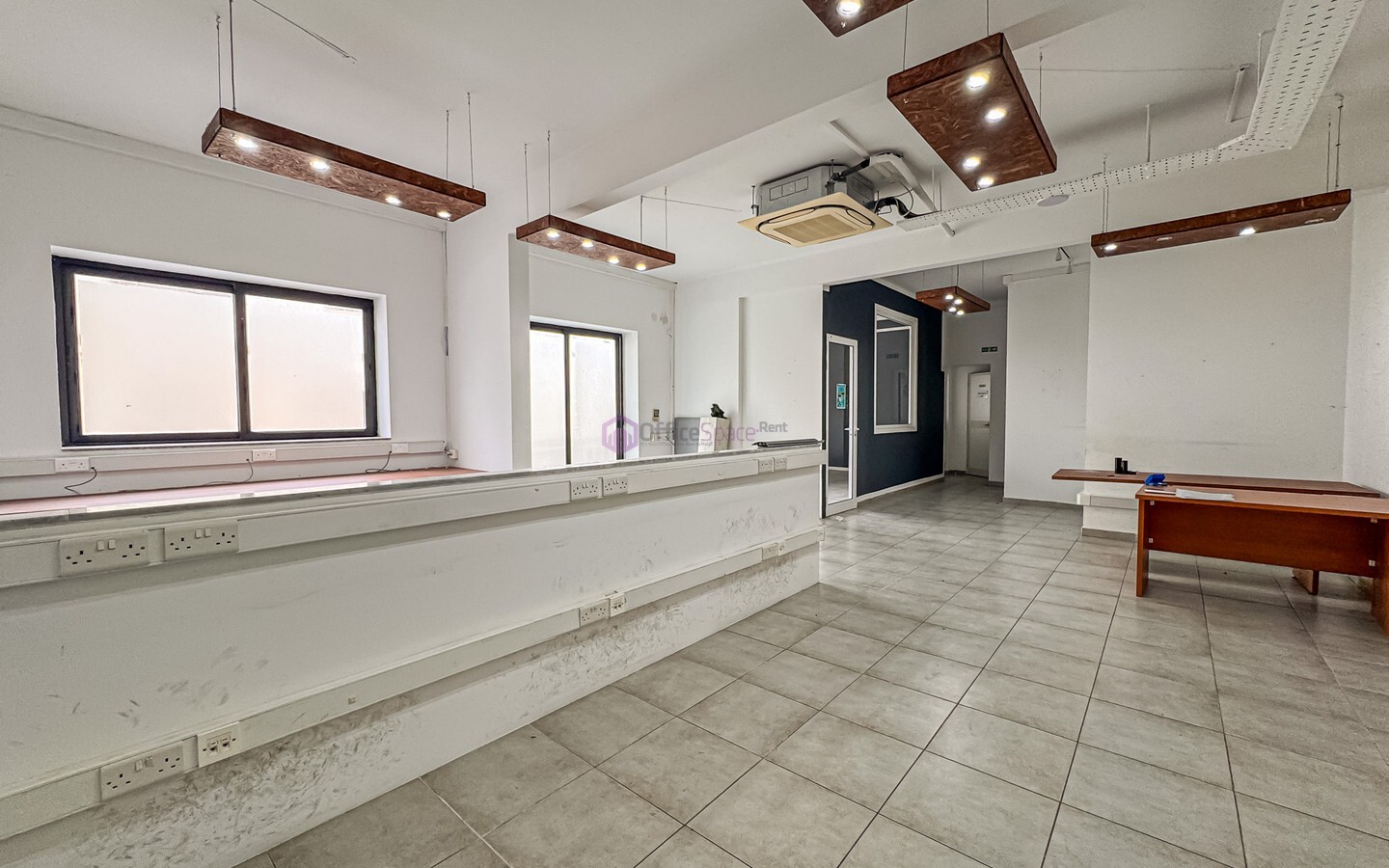 230sqm Showroom and Office Space to Let in Luqa