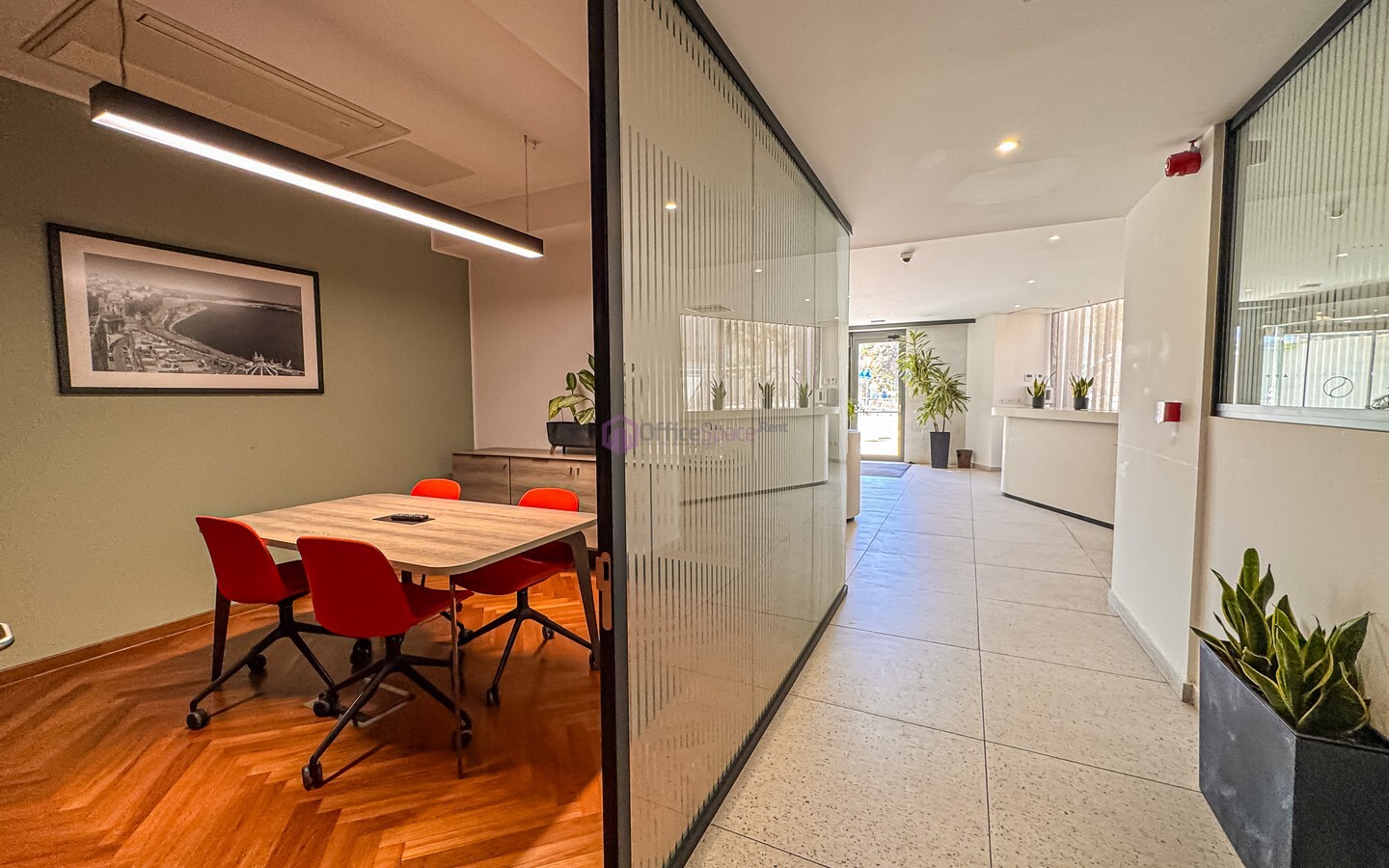 8 Desk Serviced Office to Let in St Julian's