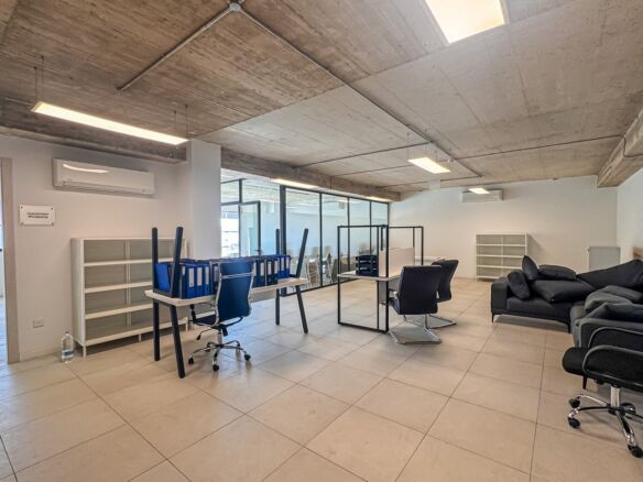 Office for 10 Desks in Malta