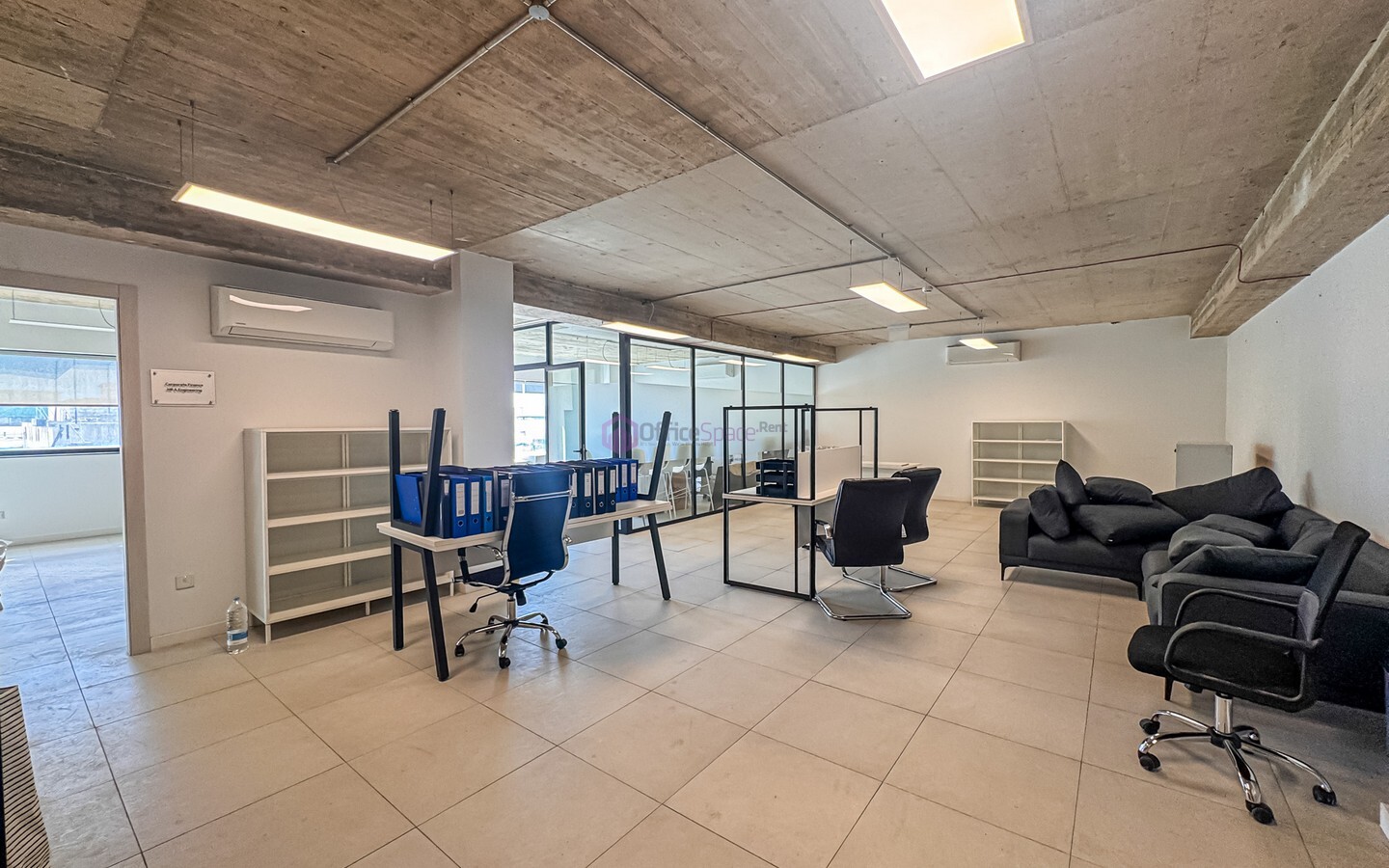 Office for 16 Desks in Central Business District Malta
